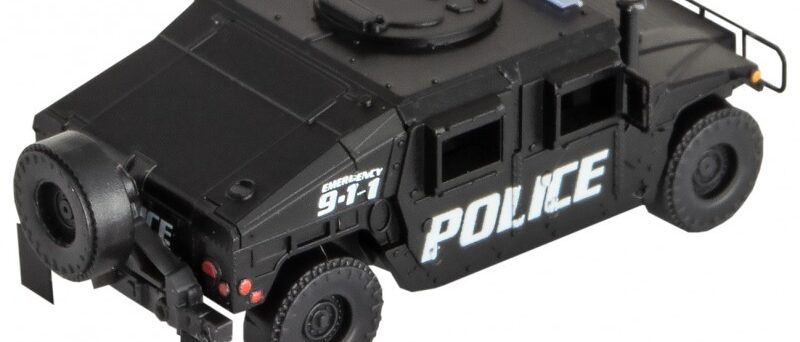 Micro Trains Line 49945955  Police Humvee Vehicle 2-Pack