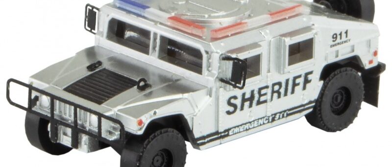 Micro Trains Line 49945956  Sheriff Humvee Vehicle 2-Pack