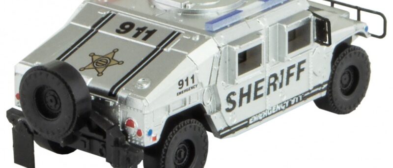 Micro Trains Line 49945956  Sheriff Humvee Vehicle 2-Pack