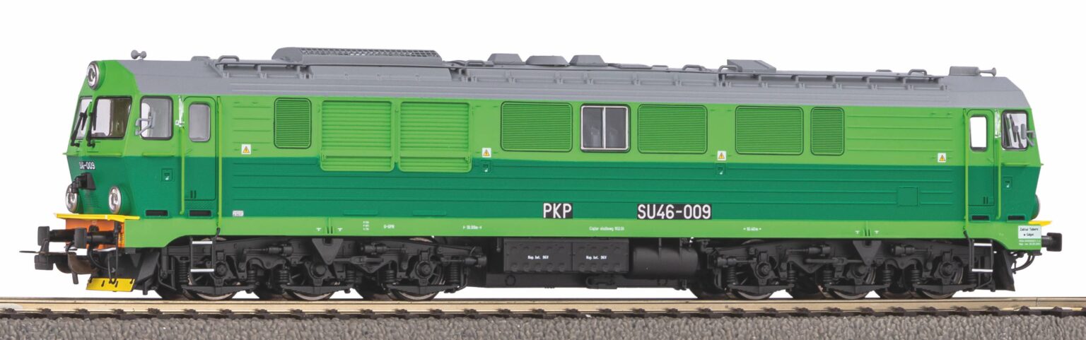 Piko 52870  HO Diesel locomotive SU46, PKP