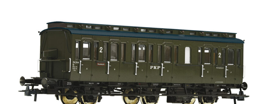Roco 74020   3 piece set: Passenger coaches, PKP