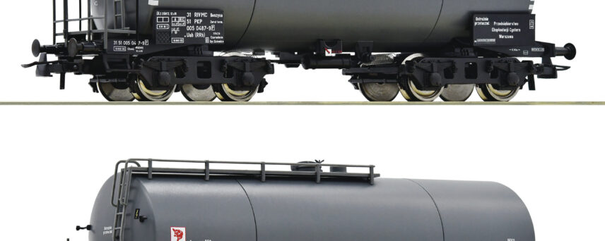 Roco 76017  2 piece set: Tank wagons, PKP