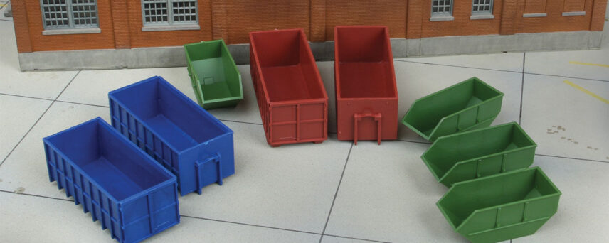 Walthers SceneMaster 4106  Industrial Dumpsters -- Kit - 2 Large Roll-Off, 2 Medium Roll-Off, 4 Scrap Metal Slide-Off
