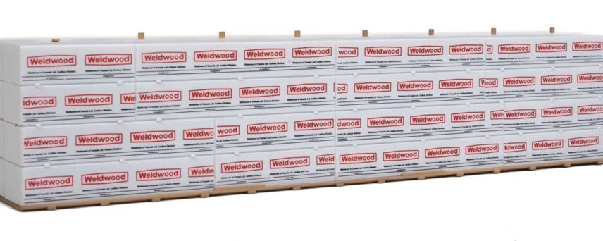 Walthers SceneMaster 3125  Wrapped Lumber Load for WalthersProto CC&F Bulkhead Flatcar -- Weldwood of Canada