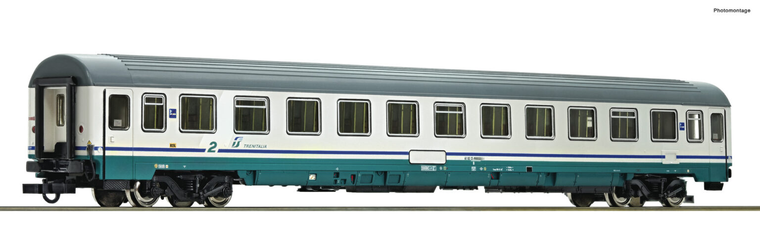 Roco 74286   2nd class EC passenger coach, FS