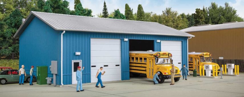 Walthers Cornerstone 3360  HO Bus Maintenance Garage