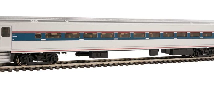 Walthers Mainline 31002   85' Horizon Fleet Coach, Amtrak PH VI