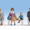 Walthers SceneMaster 6041  Waiting Passengers Pkg(6)
