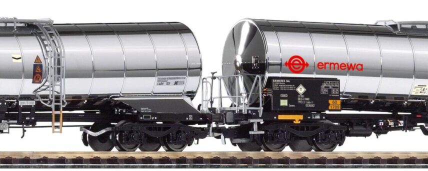 Piko 58253   2-pcs Tank cars, Ermewa