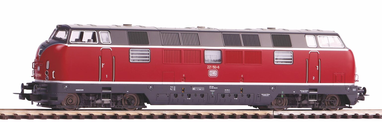 Piko 52614  Diesel locomotive BR 221, DB