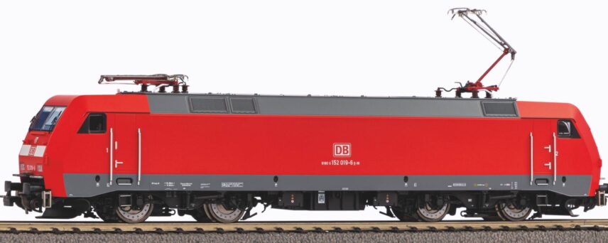 Piko 51120  Electric locomotive BR152, DB AG