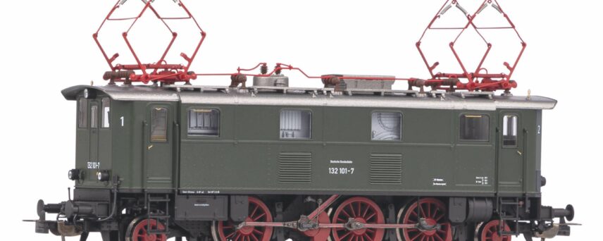 Piko 51414  Electric locomotive BR 132, DB