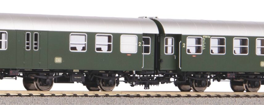 Piko 58242  2 pc. B3yg + BD3yg Rebuilt car set, DB