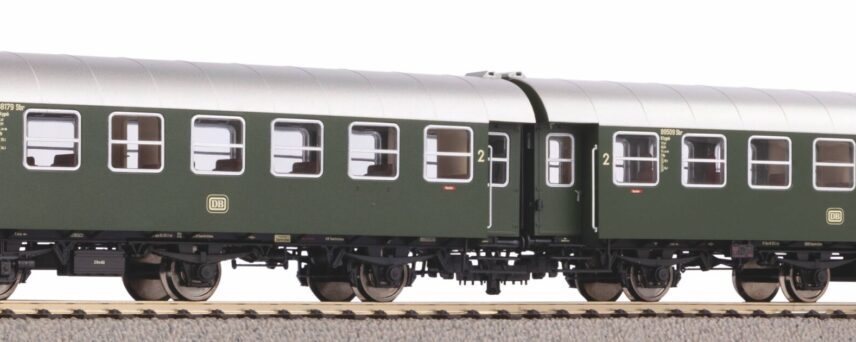 Piko 58243  2 pc. B3yg + B3yg Rebuilt car set, DB