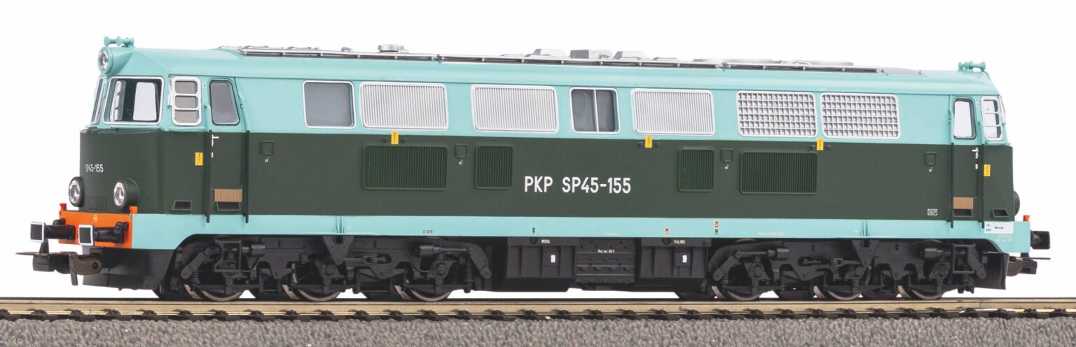 Piko 96311  HO Diesel locomotive SP45, PKP