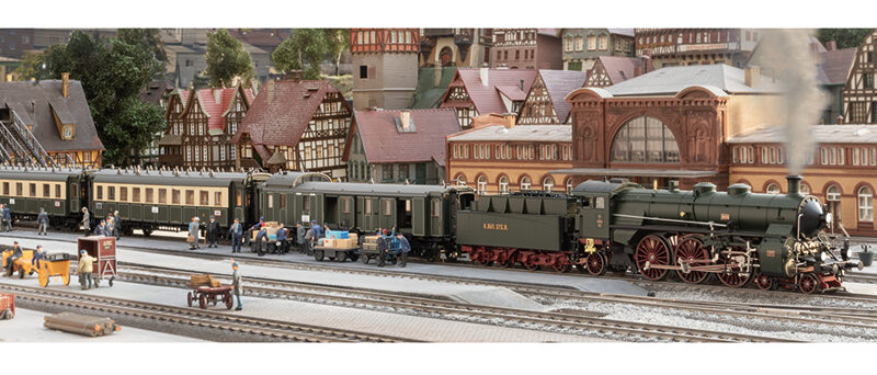Trix 21360  "Bavarian Express Train" Set, K.Bay.Sts.B. (MFX DCC/Sound)