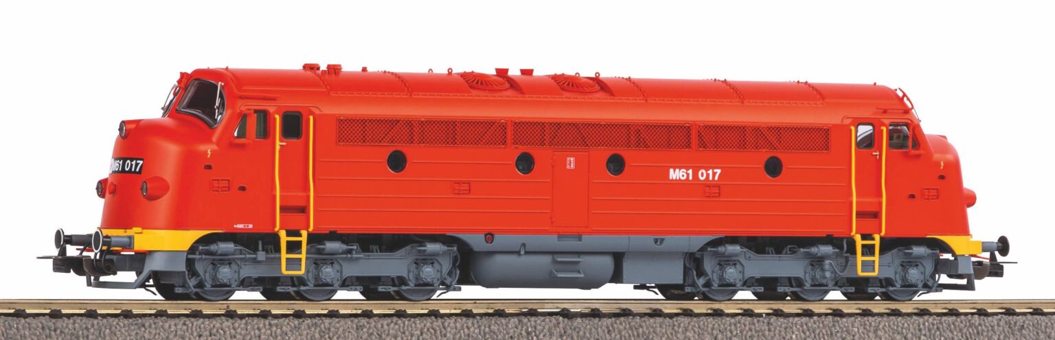 Piko 52480   Diesel locomotive M61, MAV