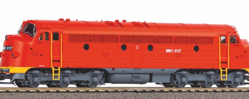 Piko 52481   Diesel locomotive M61, MAV (DCC/Sound)