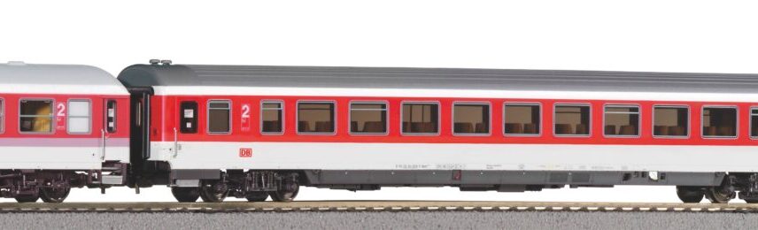 Piko 58249  3 pc. IC 602 Passenger car set Gorch Fock, DB AG
