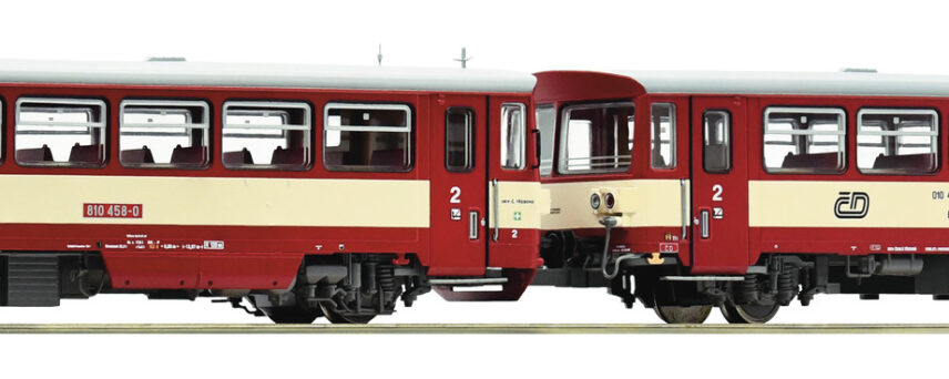 Roco 70376  Diesel railcar 810 458-0 with trailer, CD