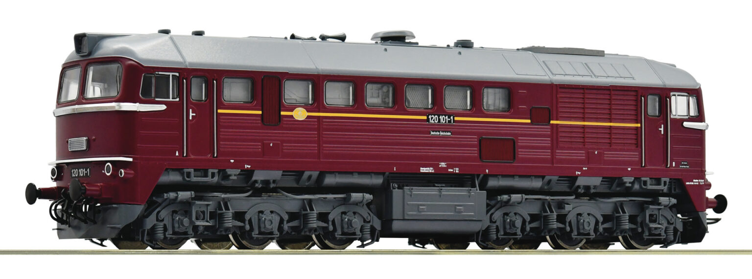 Roco 71790  Diesel locomotive class 120, DR