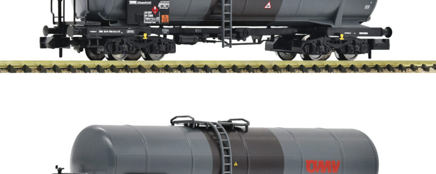 Fleischmann 825812   2 piece set tank wagons, ÖBB