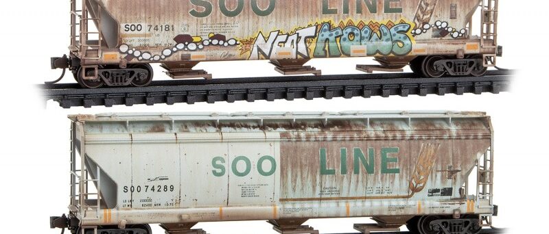 Micro Trains 99305047    N 3-Bay ACF Covered Hopper, Soo Line #74289, 74181