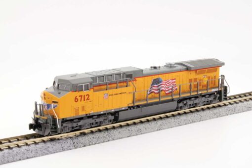 Kato 176-7039  N GE AC4400CW, Union Pacific Flag #6712