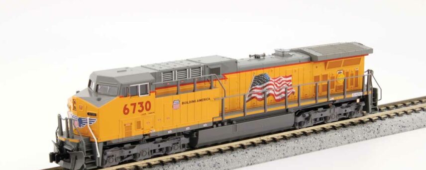 Kato 176-7040  N GE AC4400CW, Union Pacific Flag #6730