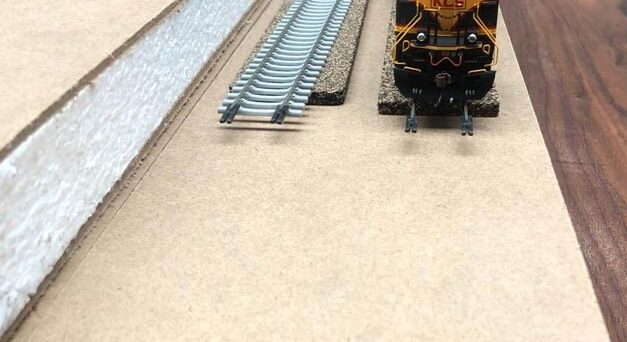 Pannello PAN100 Foam Lite Terrain Base 1 1/2" x 5" x 48" (3pcs)