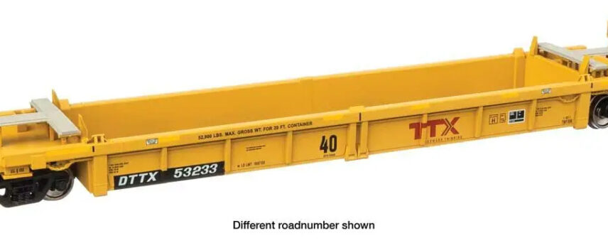 WalthersMainline 8430  HO Thrall Rebuilt 40' Well Car, TTX DTTX #55525 - red "Forward Thinking" TTX logo w/yellow conspicuity stripes