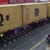 B-Models 90.501  HO Purple innofreight car  loaded with 4 yellow 20ft containers MSC
