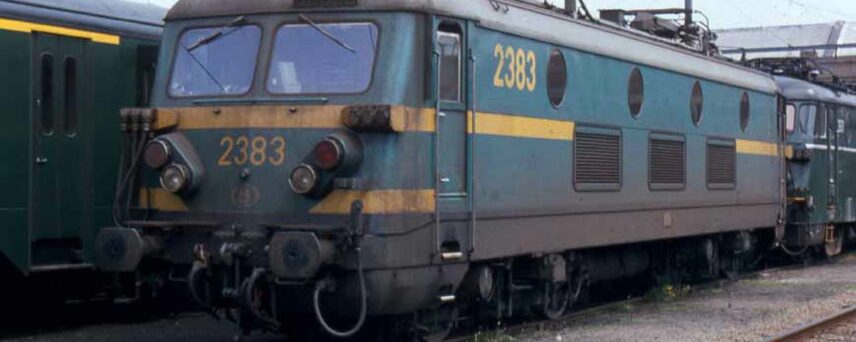 B-models VB-3012.05  Electric Locomotive Serie 23, SNCB #2383