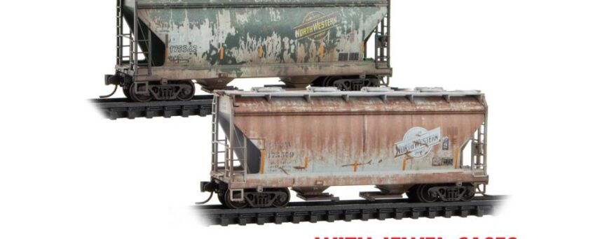 Micro Trains 98305084  N 2-Bay Covered Hoppers - 2-Pack weathered, Chicago & North Western (CNW) #175542, 175579