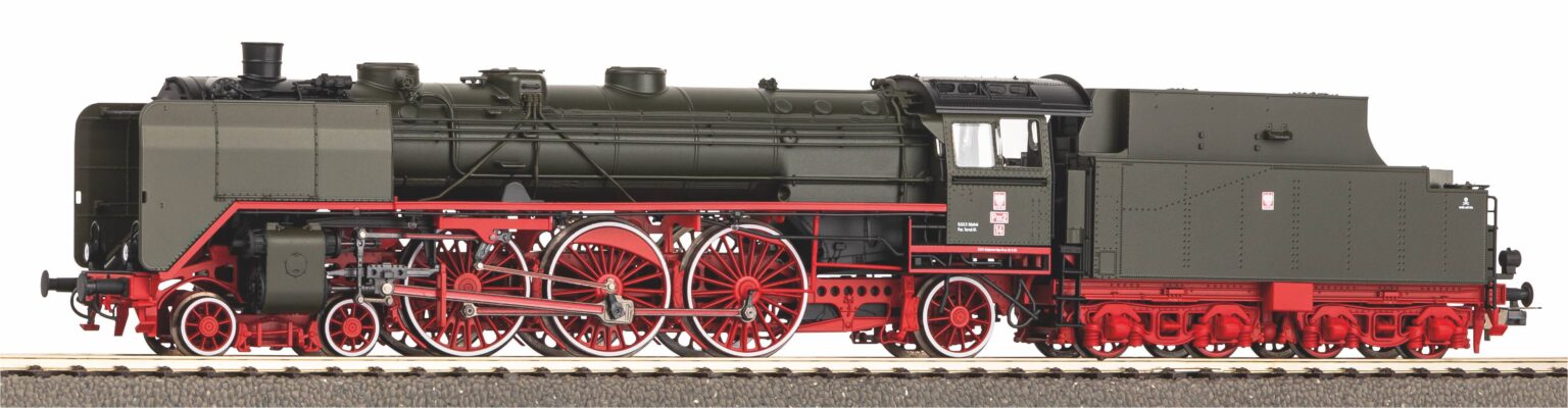 Piko 50696  HO Steam locomotive Pm2, PKP