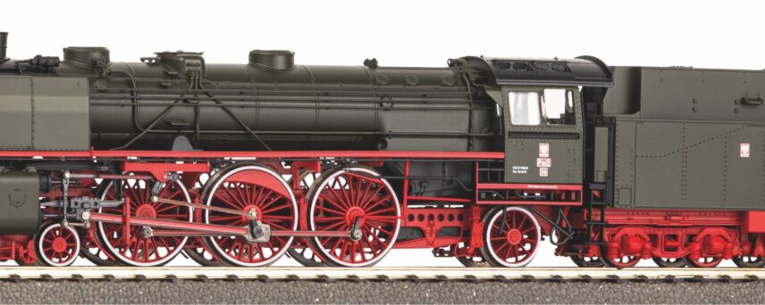 Piko 50696  HO Steam locomotive Pm2, PKP