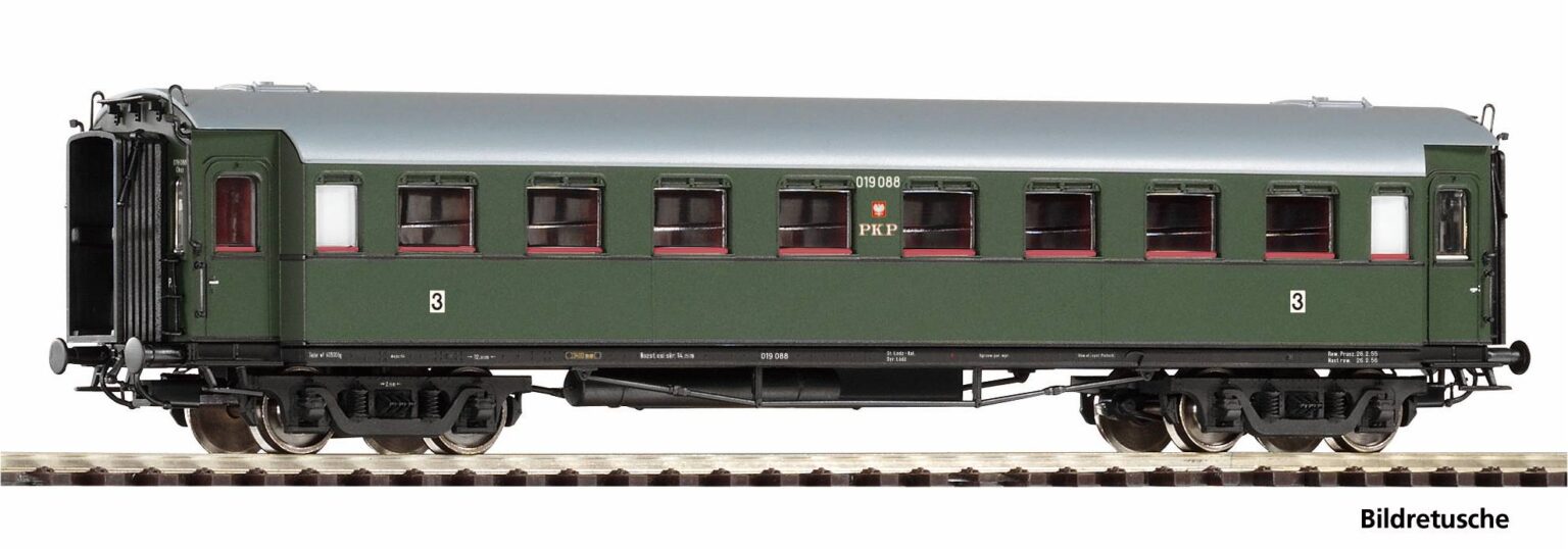 Piko 53372   HO 3rd Class Express coach, PKP