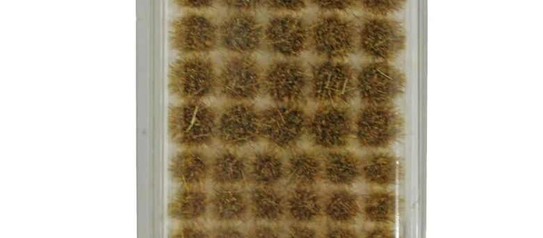 WWScenics W3T-DE4   4mm Dead Self-Adhesive Static Grass Tufts x103